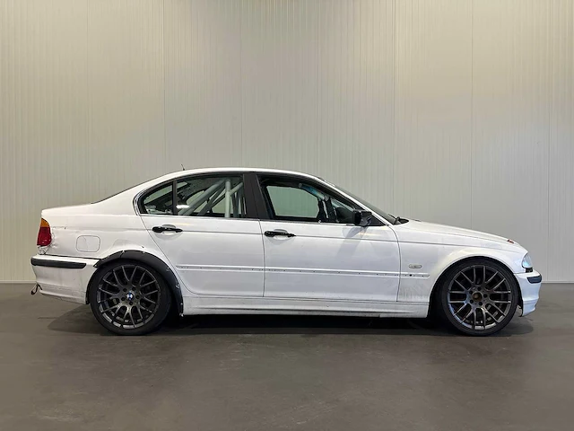 Bmw 3-serie 323i executive circuitauto/raceauto 93-hn-tp - afbeelding 17 van  20