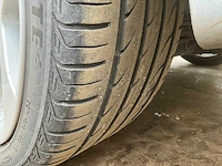 Bmw 3-serie 325i e90 personenauto - afbeelding 22 van  33