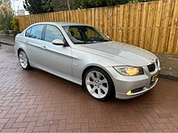 Bmw 3-serie 325i e90 personenauto - afbeelding 30 van  33