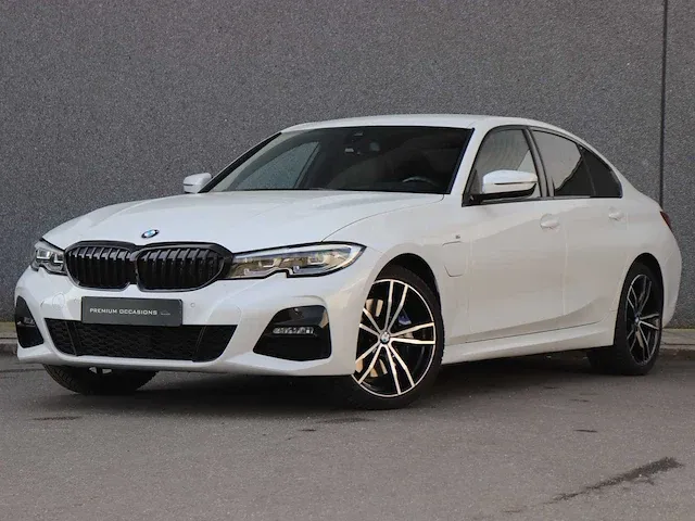 Bmw 3-serie 330e edrive edition m-sport | k-545-lh - afbeelding 1 van  36