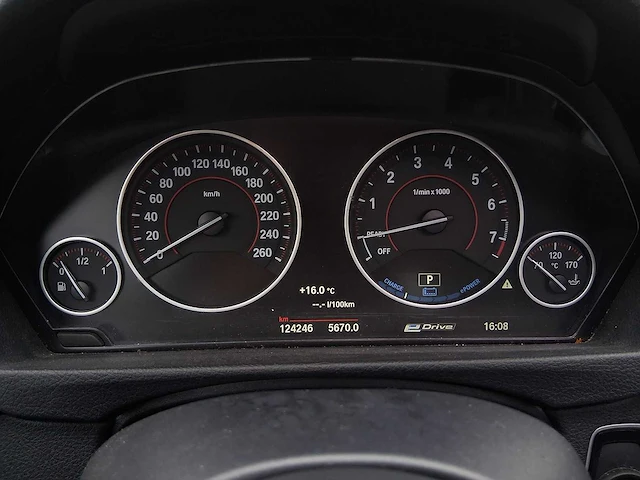 Bmw 3-serie 330e high executive m sport 2016 | kx-239-p - afbeelding 16 van  55