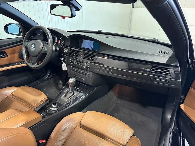 Bmw 3-serie cabrio 325i high executive 19-jfs-5 - afbeelding 15 van  26
