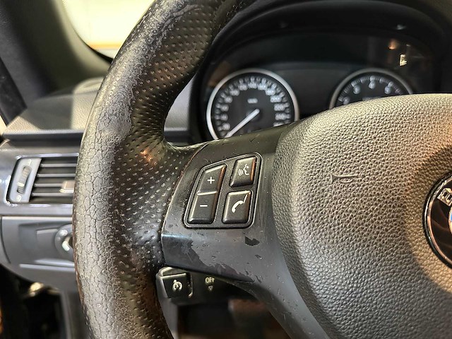 Bmw 3-serie cabrio 325i high executive 19-jfs-5 - afbeelding 8 van  26