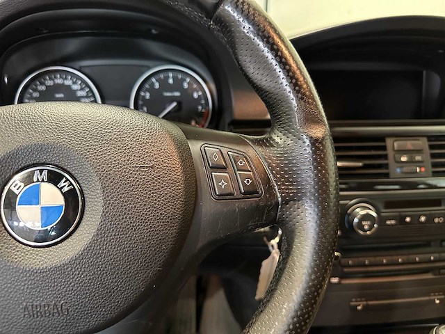 Bmw 3-serie cabrio 325i high executive 19-jfs-5 - afbeelding 9 van  26