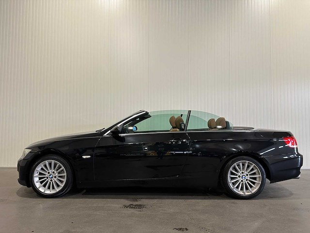 Bmw 3-serie cabrio 325i high executive 19-jfs-5 - afbeelding 12 van  26