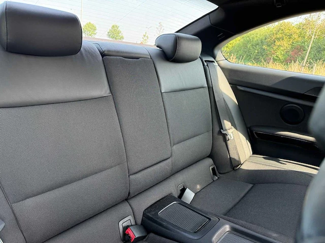 Bmw 3-serie coupé 325xi sport high executive 4x4 leder navi clima org.nl-auto 98-tv-gd - afbeelding 3 van  25