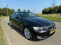 Bmw 3-serie coupé 325xi sport high executive 4x4 leder navi clima org.nl-auto 98-tv-gd - afbeelding 25 van  25