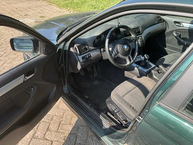 Bmw 3-serie personenauto - afbeelding 14 van  14