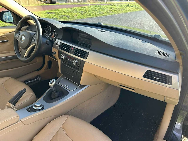 Bmw 3-serie touring 318d corporate lease business line car 2008 | 84-zp-sx - afbeelding 8 van  17