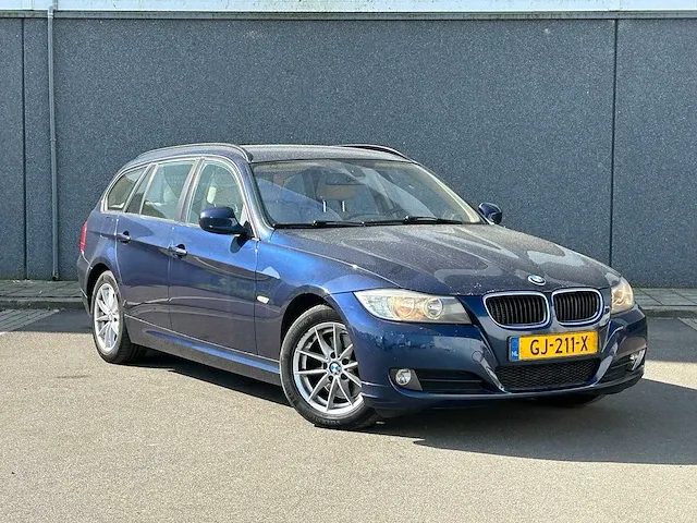 Bmw 3-serie touring 318d corporate lease business line | gj-211-x - afbeelding 23 van  34