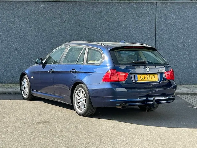 Bmw 3-serie touring 318d corporate lease business line | gj-211-x - afbeelding 29 van  34