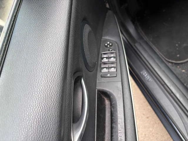 Bmw 3-serie touring 318i business line , 08-grd-1 - afbeelding 4 van  16