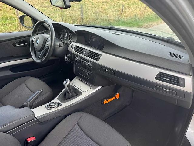 Bmw 3-serie touring 318i business line 36-ptt-9 - afbeelding 4 van  40