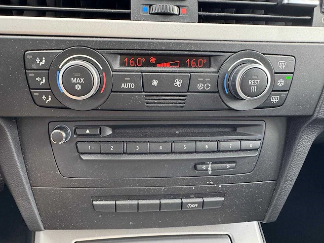 Bmw 3-serie touring 318i business line 36-ptt-9 - afbeelding 30 van  40