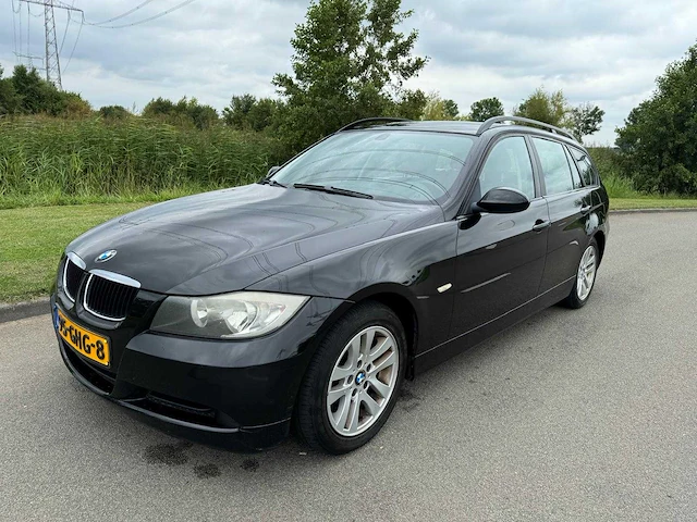 Bmw 3-serie touring 318i business line 95-ghg-5 - afbeelding 13 van  19