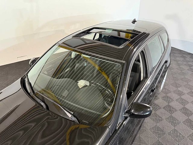 Bmw 3-serie touring 318i luxury line, 12-shp-8 - afbeelding 5 van  15