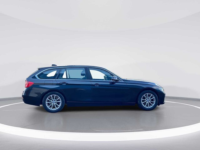 Bmw 3-serie touring 320d | 4-kgz-86 - afbeelding 7 van  29