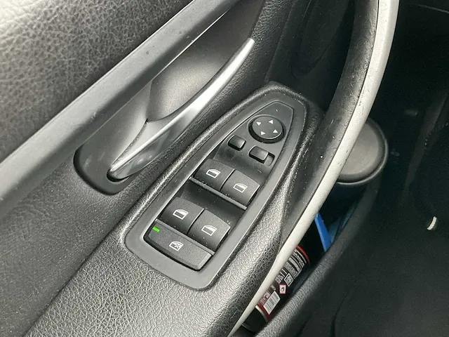 Bmw 3-serie touring 320d automaat 2012, p-005-jr - afbeelding 18 van  28