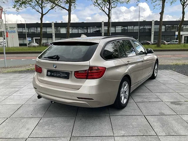 Bmw 3-serie touring 320d automaat 2012, p-005-jr - afbeelding 24 van  28