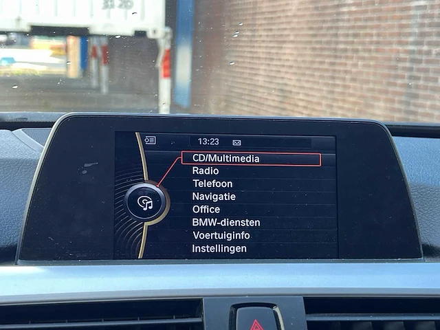 Bmw 3-serie touring 320d efficientdynamics edition executive upgrade 2013 | 4-kgz-86 - afbeelding 9 van  29