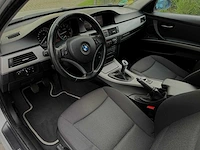 Bmw 3-serie touring 320i business line 2008 01-ghk-8 - afbeelding 4 van  17