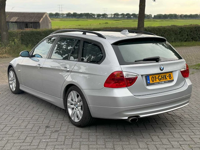 Bmw 3-serie touring 320i business line 2008 01-ghk-8 - afbeelding 11 van  17