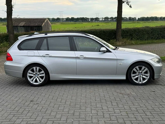 Bmw 3-serie touring 320i business line 2008 01-ghk-8 - afbeelding 14 van  17