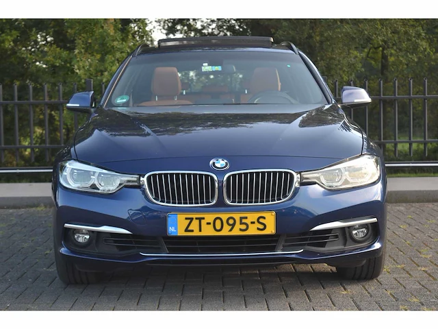 Bmw 3-serie touring 320i executive - personenauto - afbeelding 45 van  53