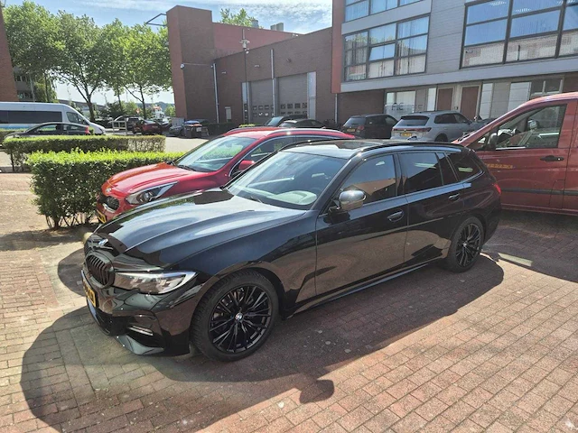 Bmw 3-serie touring 320i executive edition automaat 2021 origineel nl, k-494-lh - afbeelding 30 van  40