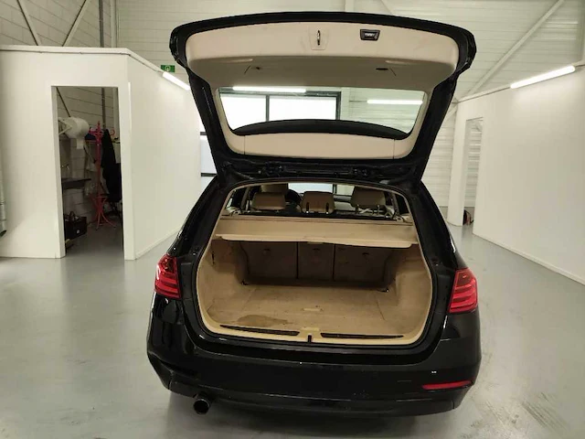 Bmw 3-serie touring 320i high executive ; 7-sfr-36 - afbeelding 7 van  18