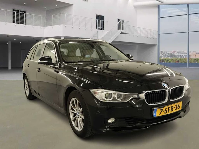 Bmw 3-serie touring 320i high executive ; 7-sfr-36 - afbeelding 11 van  18