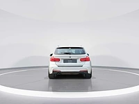 Bmw 3-serie touring 320i high executive m sport 2017 | np-050-r - afbeelding 42 van  45