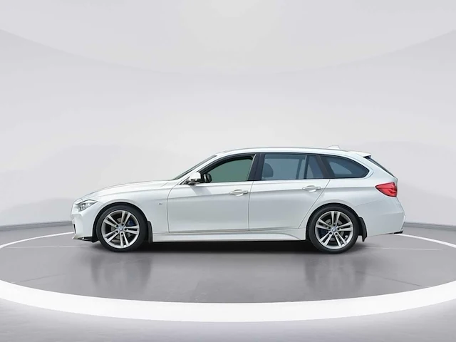 Bmw 3-serie touring 320i high executive m sport 2017 | np-050-r - afbeelding 44 van  45