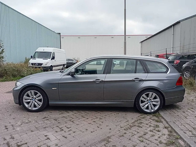 Bmw 3-serie touring 320i luxury line navi cruise airco nette auto, 43-tkg-1 - afbeelding 23 van  36