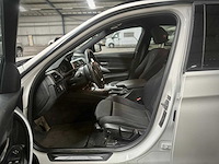 Bmw 3 serie touring 320i upgrade edition , ; 1-sbf-43 - afbeelding 11 van  15