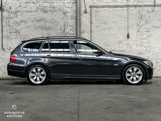 Bmw 3-serie touring 325xi 218pk 2008, xp-343-s - afbeelding 3 van  52