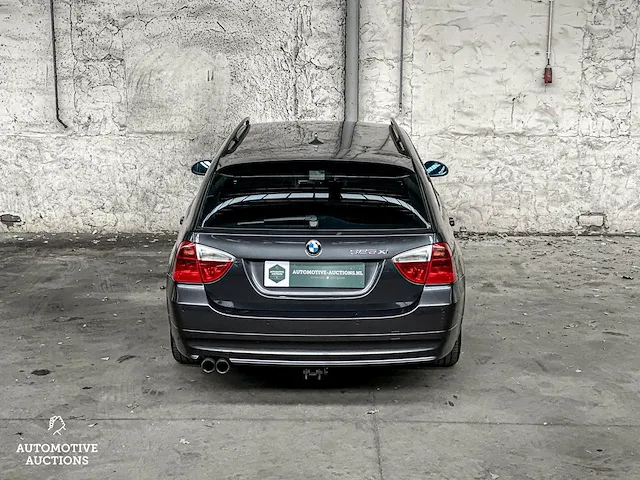 Bmw 3-serie touring 325xi 218pk 2008, xp-343-s - afbeelding 10 van  52