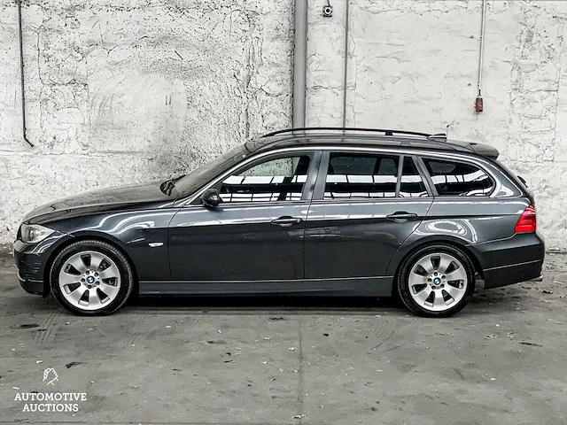 Bmw 3-serie touring 325xi 218pk 2008, xp-343-s - afbeelding 17 van  52