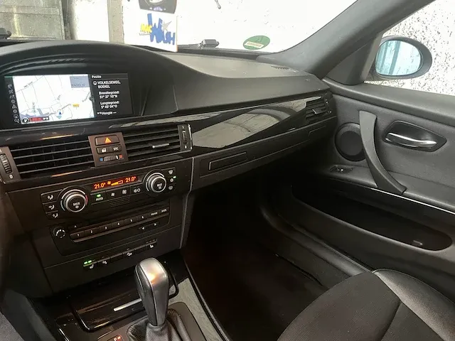 Bmw 3-serie touring 325xi 218pk 2008, xp-343-s - afbeelding 26 van  52