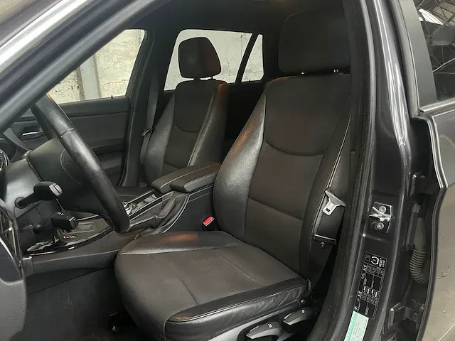 Bmw 3-serie touring 325xi 218pk 2008, xp-343-s - afbeelding 35 van  52