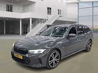 Bmw 3-serie touring 330e xdrive 2023 | s-105-ll - afbeelding 1 van  31