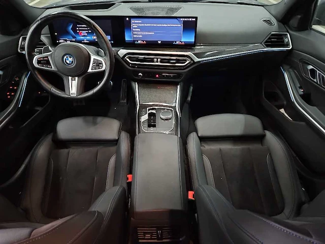 Bmw 3-serie touring 330e xdrive 2023 | s-105-ll - afbeelding 20 van  31