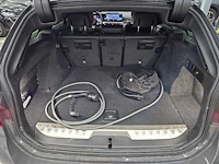 Bmw 3-serie touring 330e xdrive 2023 | s-105-ll - afbeelding 24 van  31