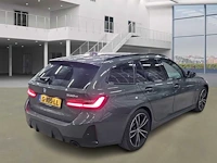Bmw 3-serie touring 330e xdrive 2023 | s-105-ll - afbeelding 23 van  31