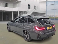 Bmw 3-serie touring 330e xdrive 2023 | s-105-ll - afbeelding 26 van  31