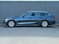 Bmw 3 series touring 318d executive edition | j-002-dp - afbeelding 23 van  53