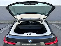 Bmw 3 series touring 318d executive edition | j-002-dp - afbeelding 52 van  53