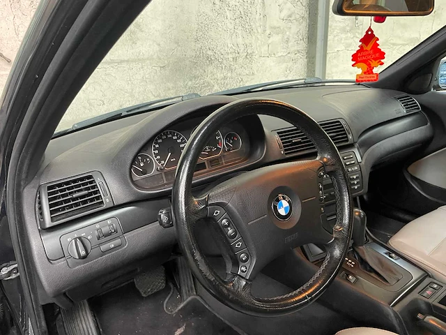 Bmw 316i special edition 116pk 2004 3-serie -orig. nl-, 28-pg-bg - afbeelding 26 van  54