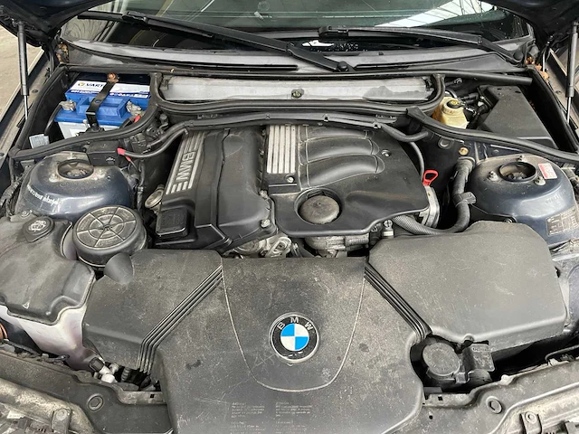Bmw 316i special edition 116pk 2004 3-serie -orig. nl-, 28-pg-bg - afbeelding 48 van  54