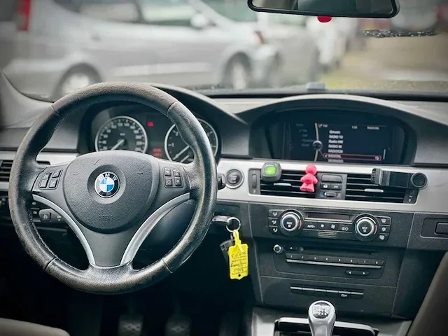 Bmw 316i touring business line, 34-hjz-3 - afbeelding 3 van  18